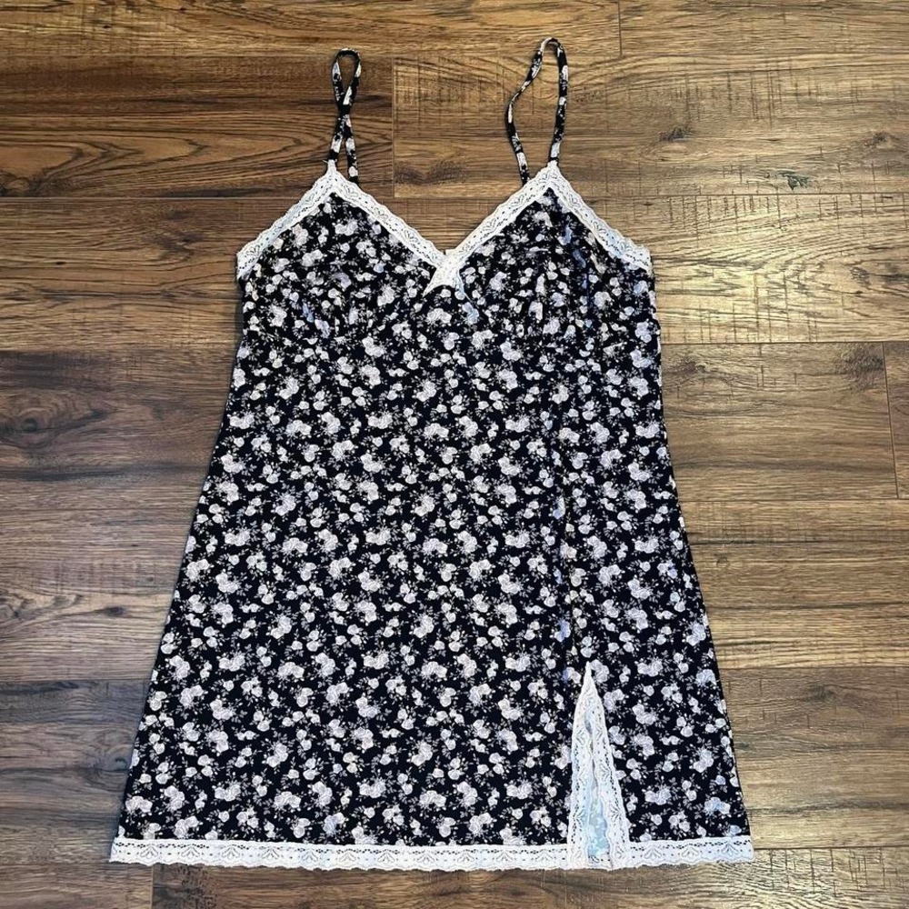 La Vie En Rose Black Pink Floral Lace Slip Dress Side Slit Size Large Coquette